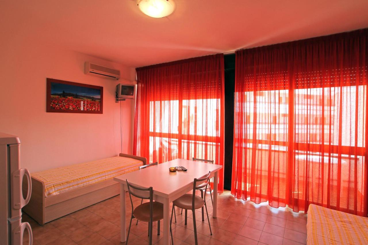 Panfilo Apartamento Caorle Exterior foto
