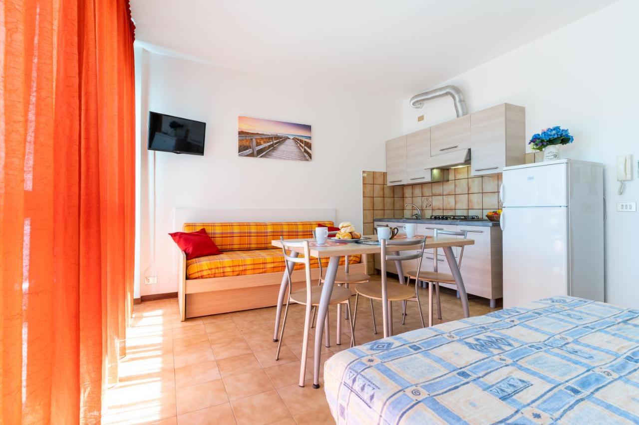 Panfilo Apartamento Caorle Exterior foto